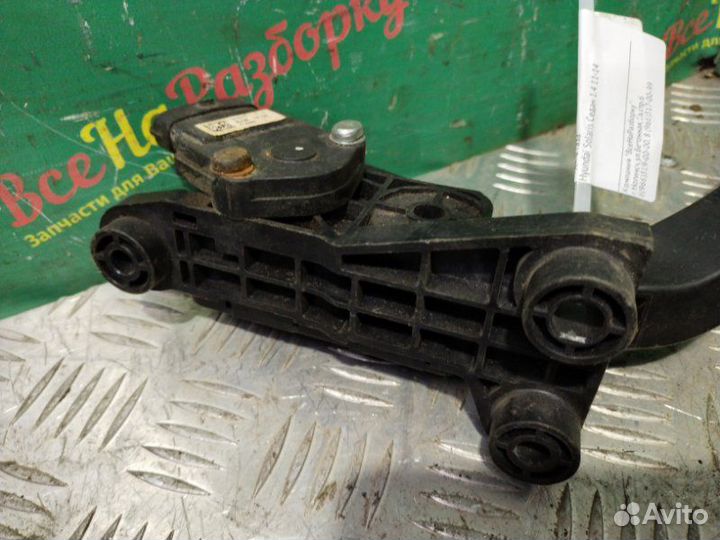 Педаль газа Hyundai Solaris седан 1.4 11-14