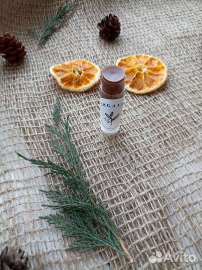 Бальзам для губ натуральный