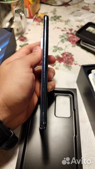 Телефон vivo 21 e