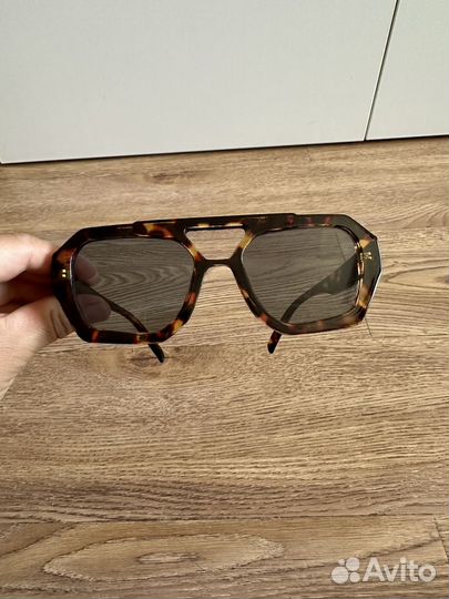 Солнцезащитные очки женские новые