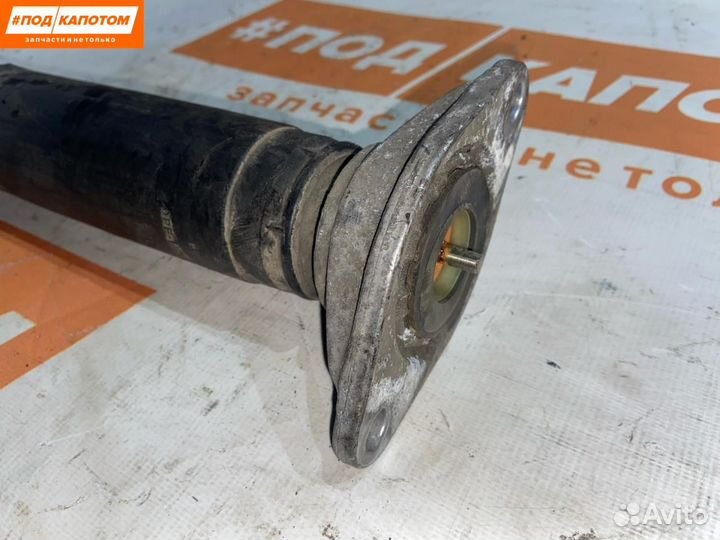 Стойка амортизатора задняя Volvo S60 2011