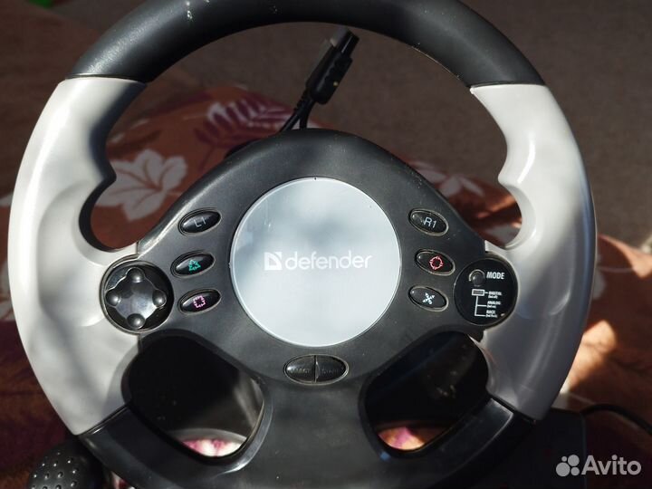 Игровой руль defender 180 градусов с педалями