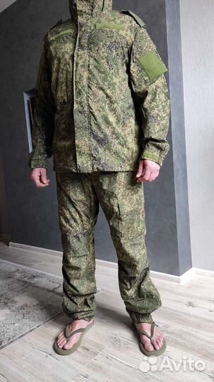 Демисезонный костюм