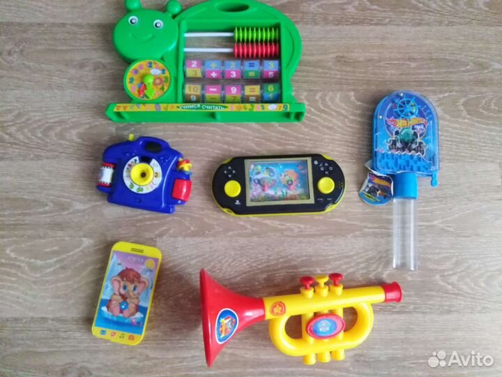 Машинки конструкторы, игрушки, ночной проектор