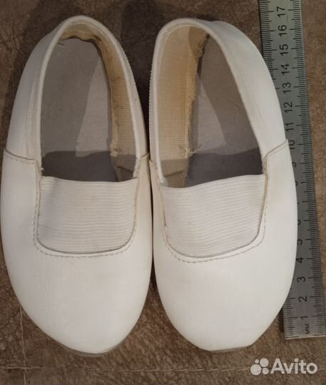 Туфли нарядные для девочки (р.28),чешки р.16,5см;