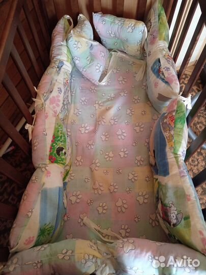 Детская кроватка