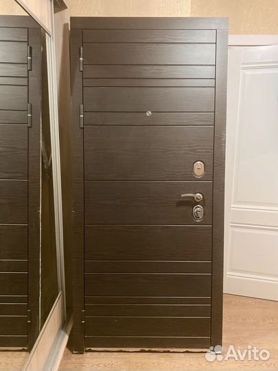 Дверь входная бу