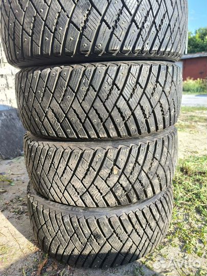 Goodyear Ultragrip Ice Arctic 205/50 R17 93T