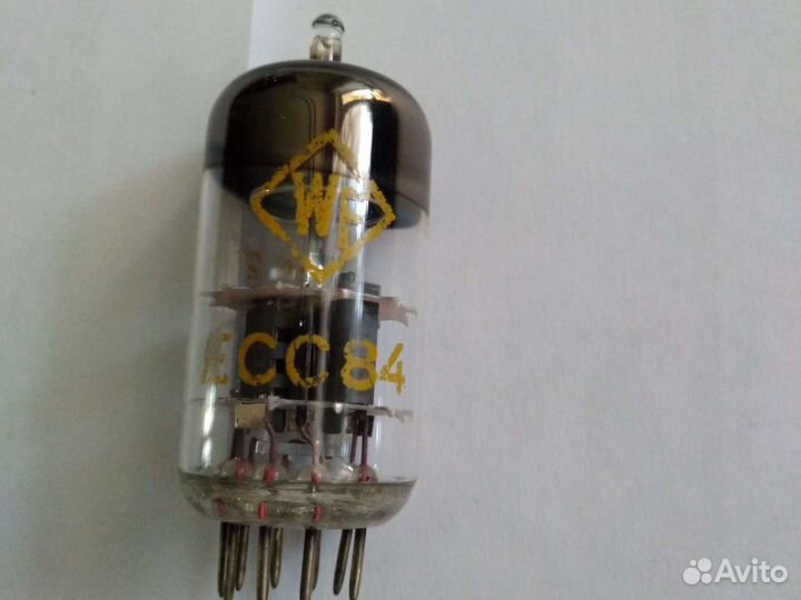 Радиолампа tesla e83cc. e88cc. EL 84