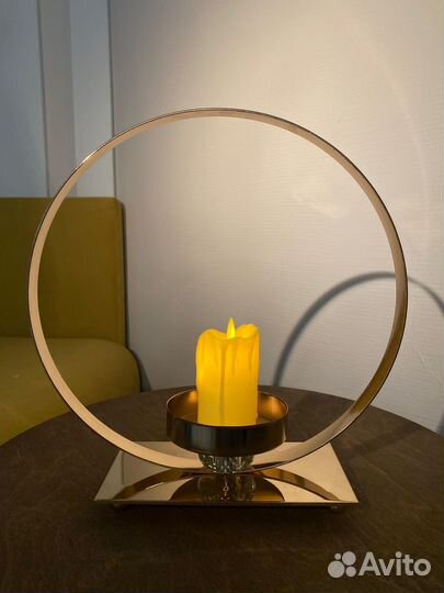 Подсвечник