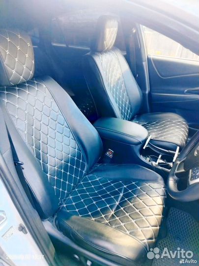 Авточехлы Toyota Harrier