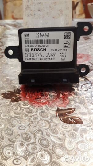 Продам блок заднего парктроника к Шевроле Тахо