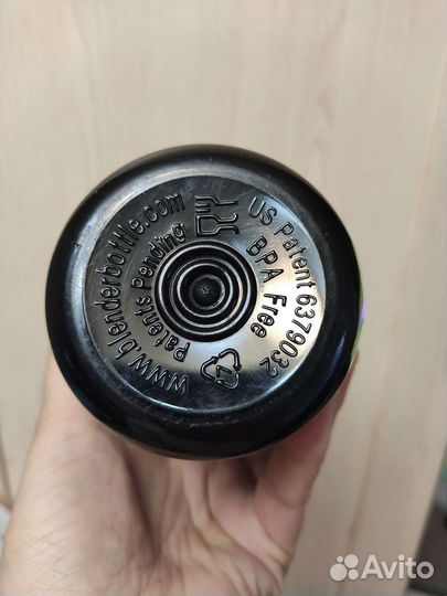 Шейкер для спортивного питания Blender Bottle