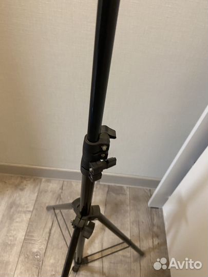 Кольцевая лампа