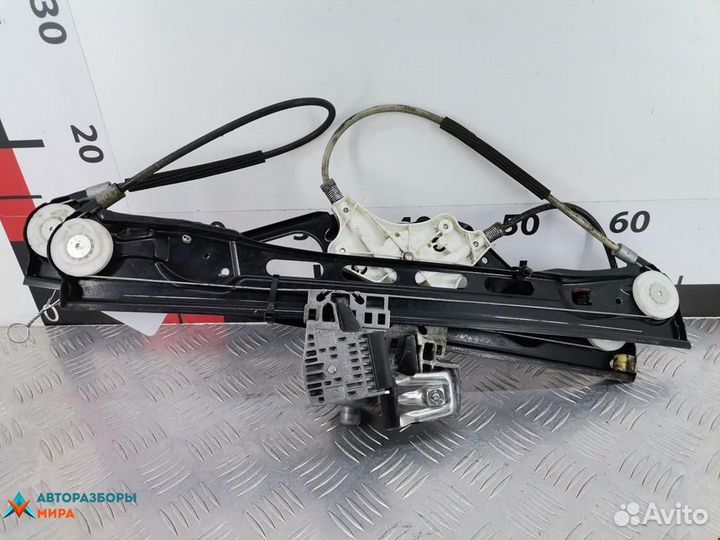 Стеклоподъемник передний левый Mercedes-Benz