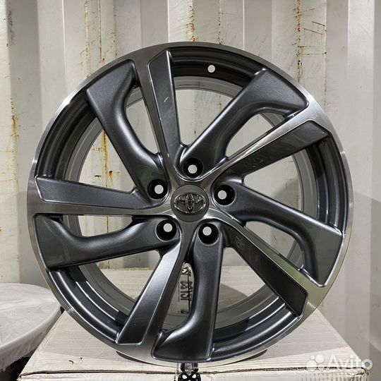 Диски 18 дюймов 5/114,3