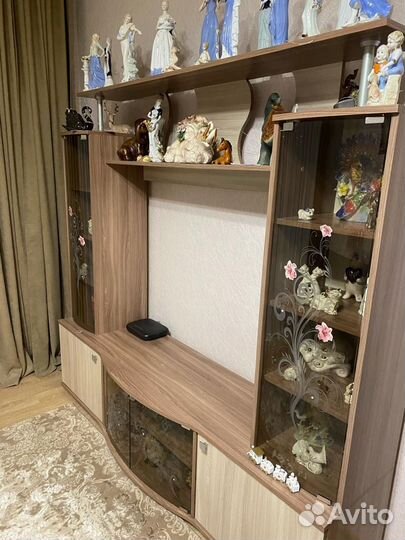 Стенка для телевизора