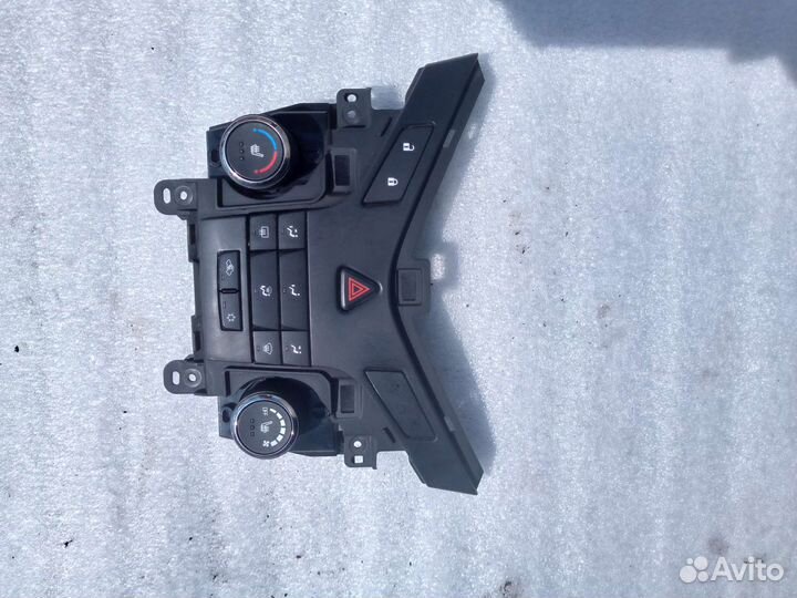 Блок управления климатом,печкой Chevrolet Cruze