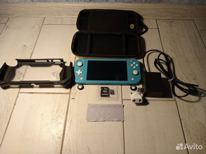 Nintendo switch lite с играми