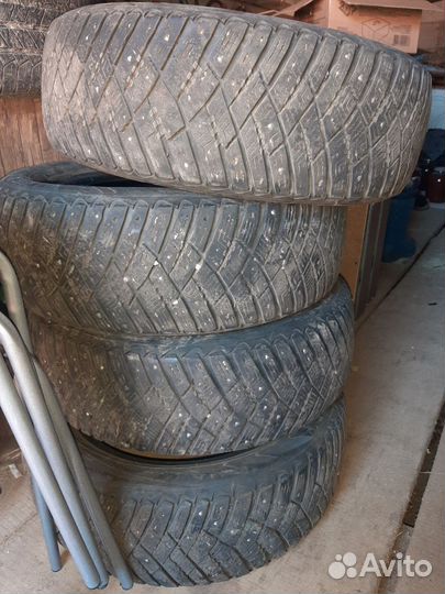 Goodyear Ultragrip Ice Arctic 205/60 R16