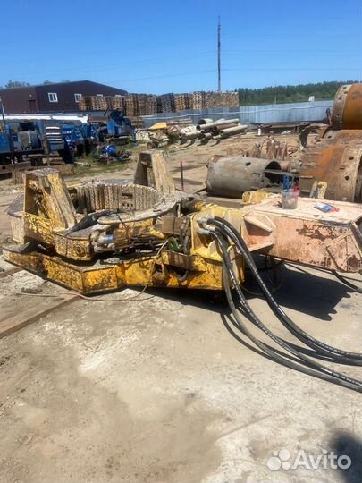 Обсадной стол Bauer 1200
