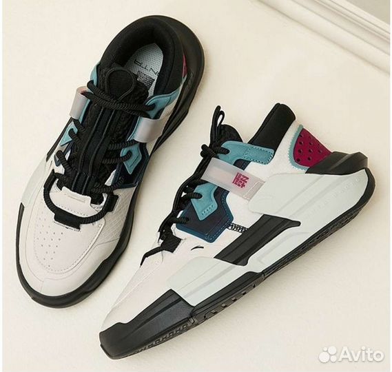 Баскетбольные кроссовки Anta