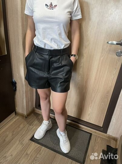 Шорты Zara