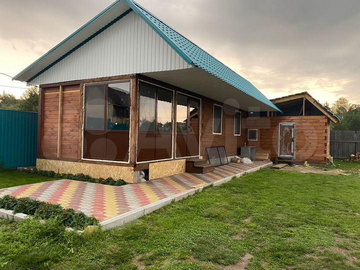 Дача 40 м² на участке 5 сот.