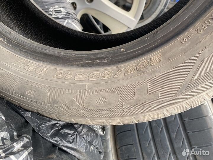 Toyo Proxes CF2 205/60 R16 92V