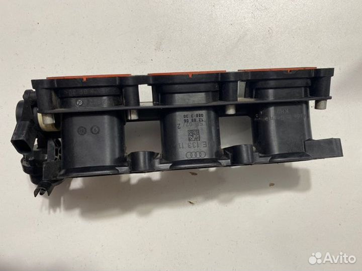 Коллектор впускной Audi A6 4F2