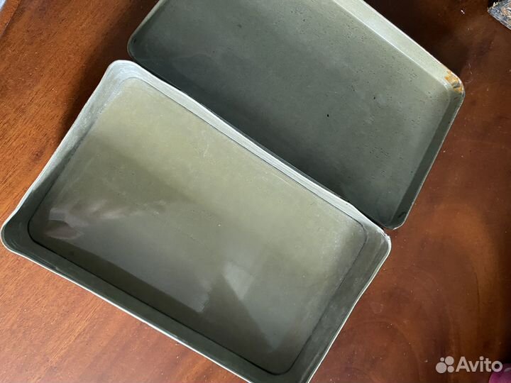 Жестяная коробка антикварная Кремль