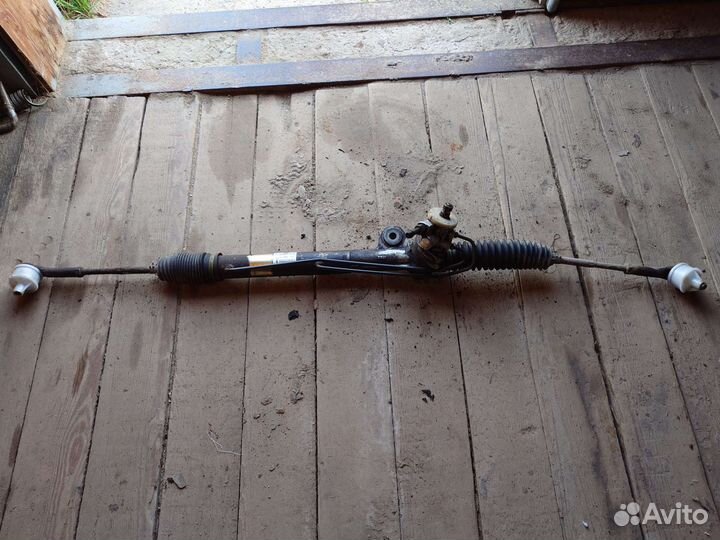 Рулевая рейка Nissan almera n16