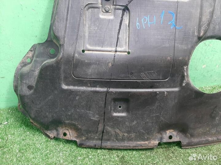 Защита двигателя пластик Toyota RAV4 A30 2007