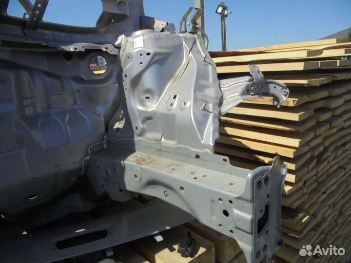 Лонжерон левый Toyota Vitz KSP130 1KR-FE 2011/8