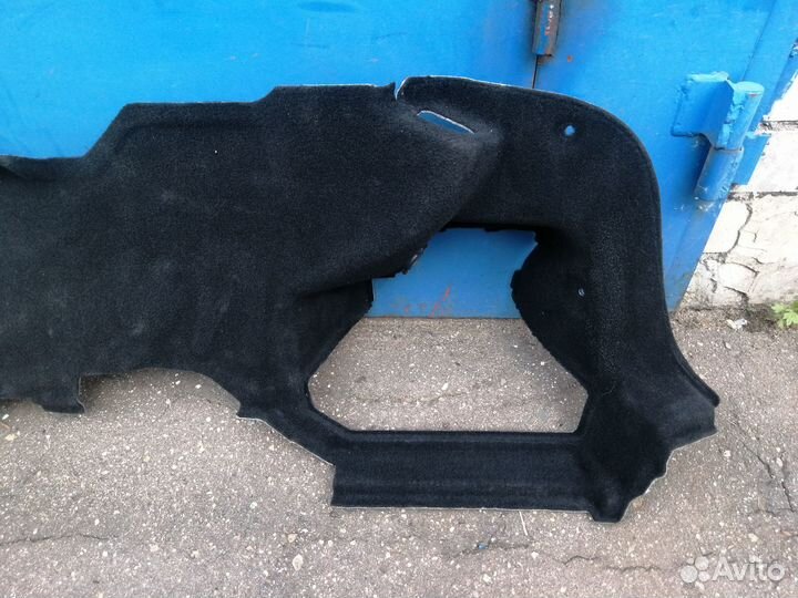 Обшивка багажника правая BMW 3er G20