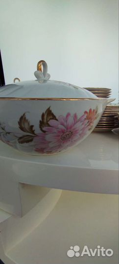 Столовый сервиз новый