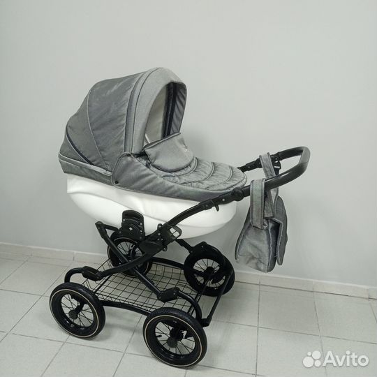 Детская коляска