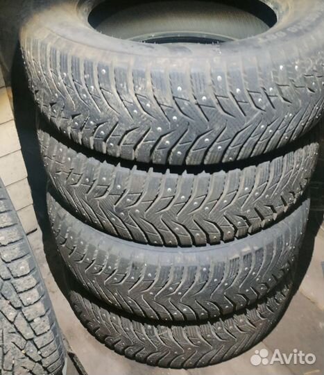 Marshal WinterCraft Ice WI31 215/65 R16 98T