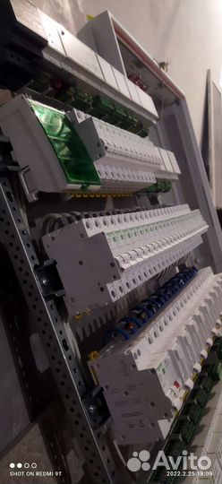 Электромонтаж. услуги электрика