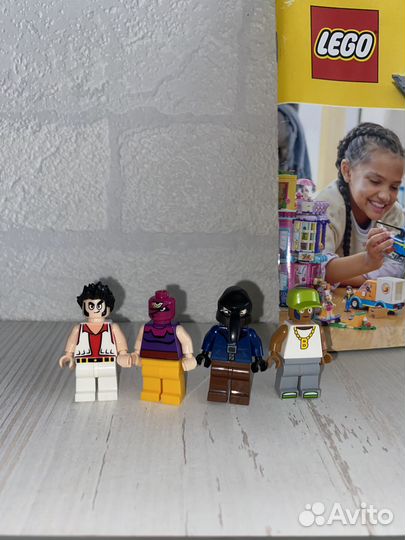 Лего минифигурки