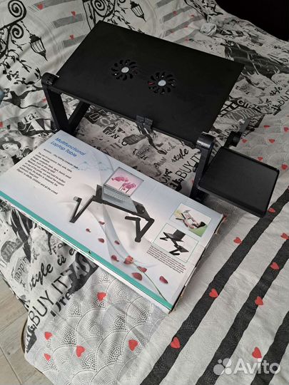 Столик для ноутбука в кровать