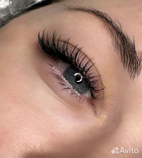 Наращивание, ламинирование и ботокс ресниц