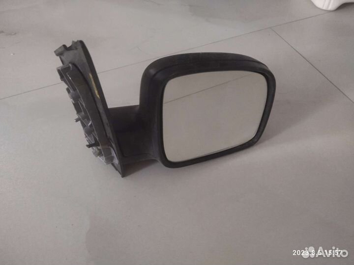 Зеркало volkswagen caddy 3