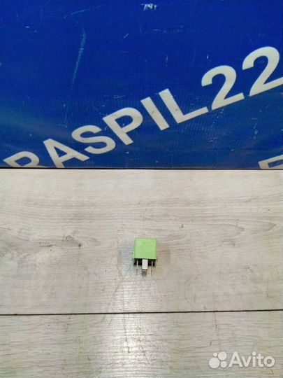 Реле Bmw X3 E83 LCI N52N 2.5SI 04/2008