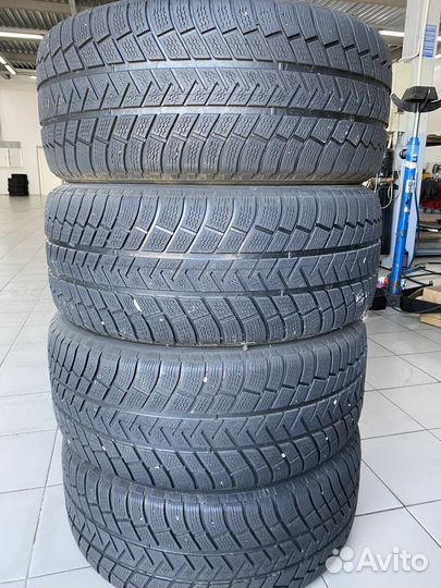 Michelin Latitude Alpin 255/55 R18