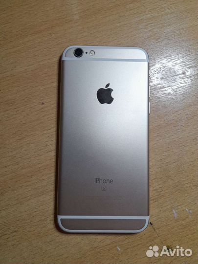 Телефон iPhone 6s