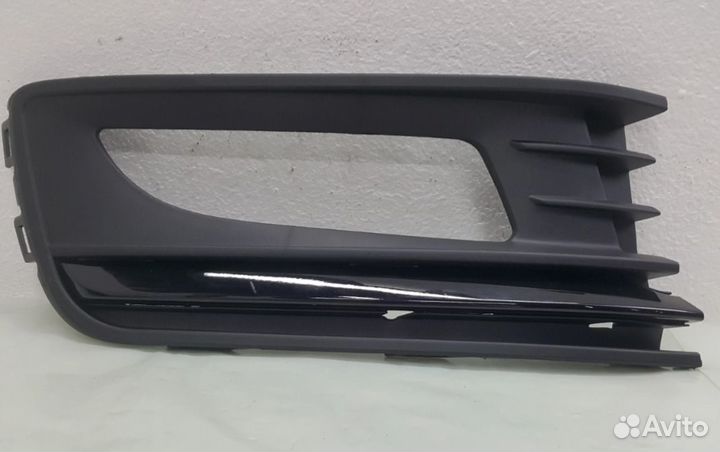 Рамка птф Volkswagen Polo 2014 - темный молдинг