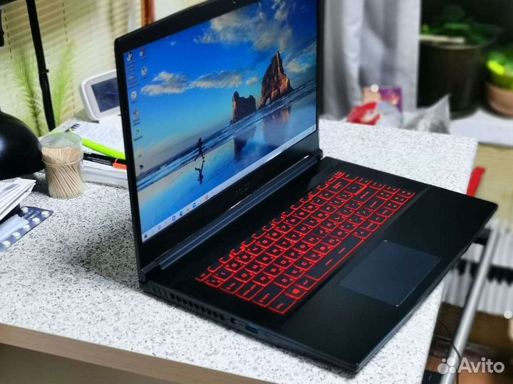 Игровой ноутбук msi