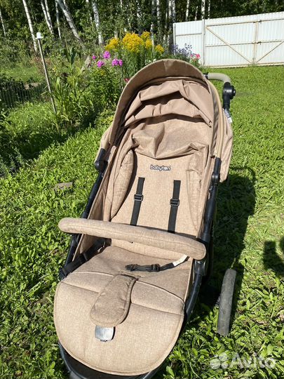 Прогулочная коляска babyton trio