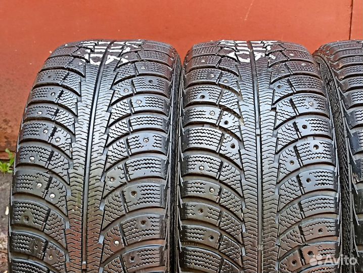 Gislaved Nord Frost 5 205/55 R16 94T